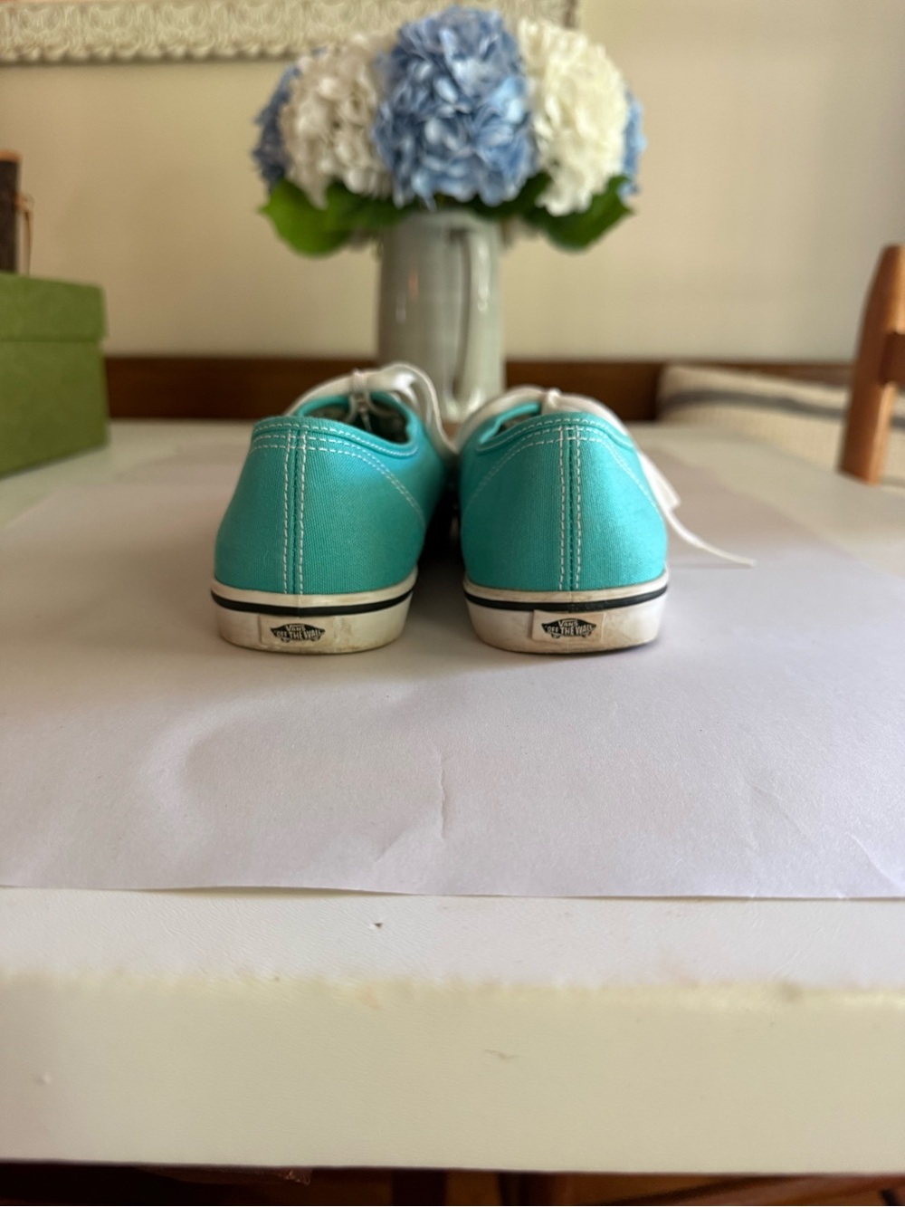 Authentic Lo Pro Vans - Picture 5 of 7